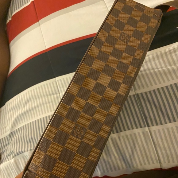Louis Vuitton laptop bag - Picture 4 of 4
